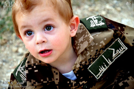کودک زیبای لبنانی عضو جدید حزب‌الله