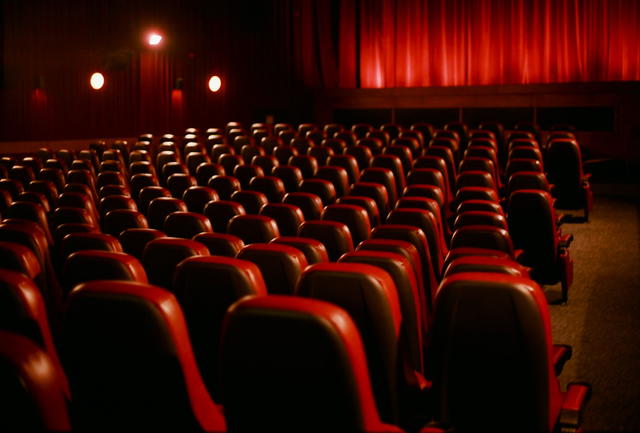 سینماها از ۳۰ مهر تعطیل می‌شوند
