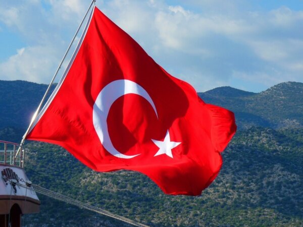 رشد اقتصادی ترکیه مثبت ماند