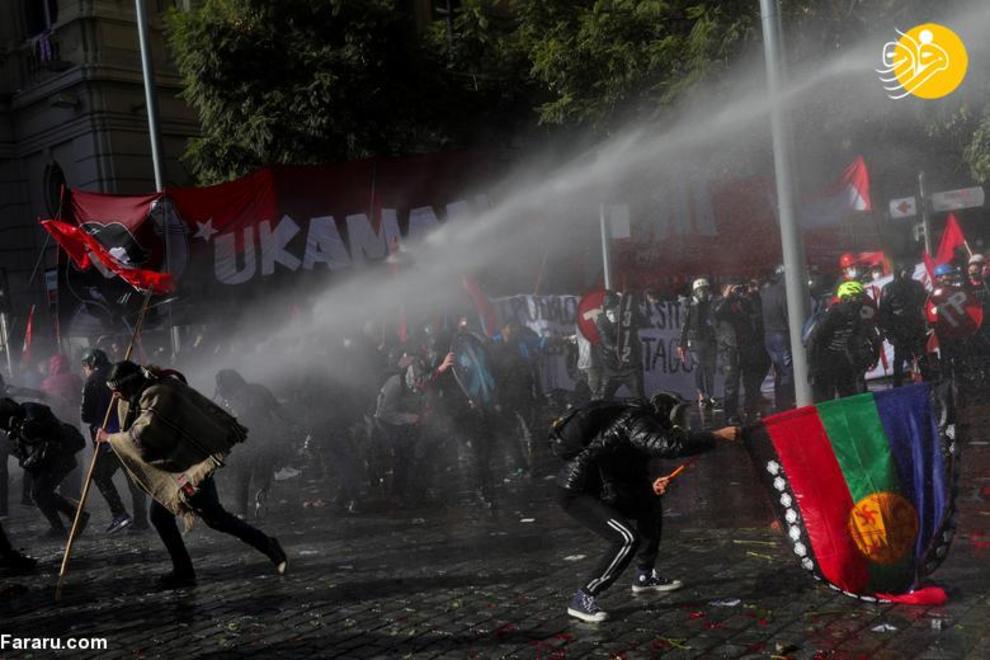 (تصاویر) سرکوب معترضان به قانون اساسی در شیلی
