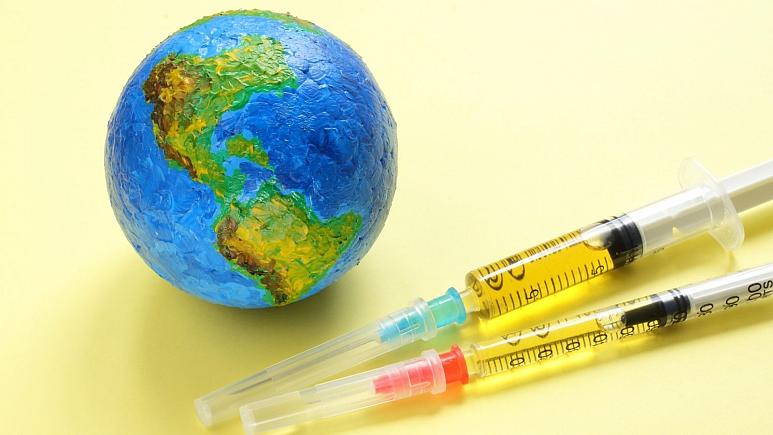 شش کشوری که به گردشگران واکسن کرونا می‌زنند