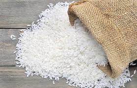 توزیع برنج وارداتی برای حمایت از اقشار آسیب‌پذیر