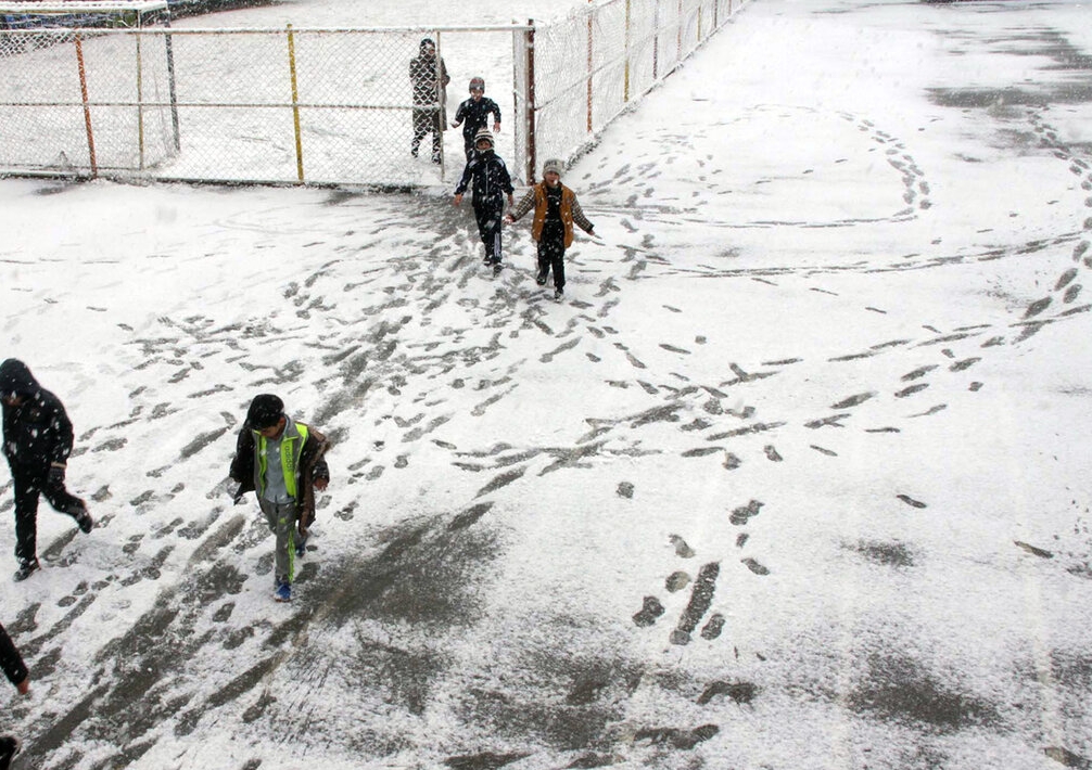 تعطیلی مدارس کردستان در روز پنجشنبه به دلیل بارش برف