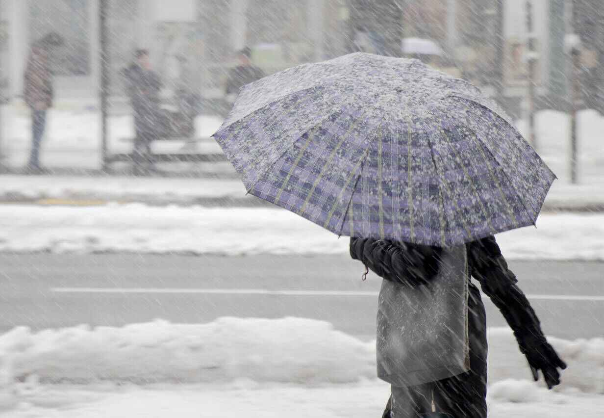 بارش‌های سیل‌آسای باران و برف سنگین در ۱۰ استان