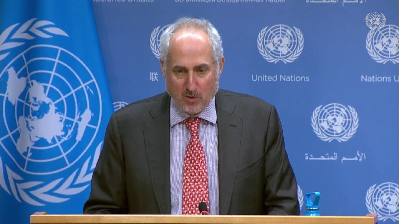 سخنگوی سازمان ملل: جامعه جهانی باید سیاست زدگی را در کمک به سوریه کنار بگذارد