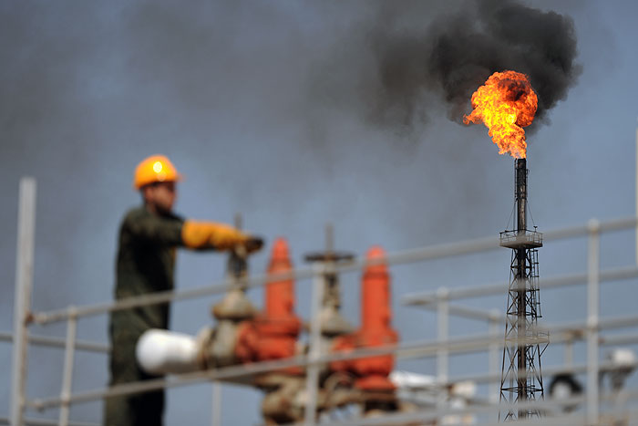 تلاش ایران برای استفاده بهینه از گازهای همراه نفت