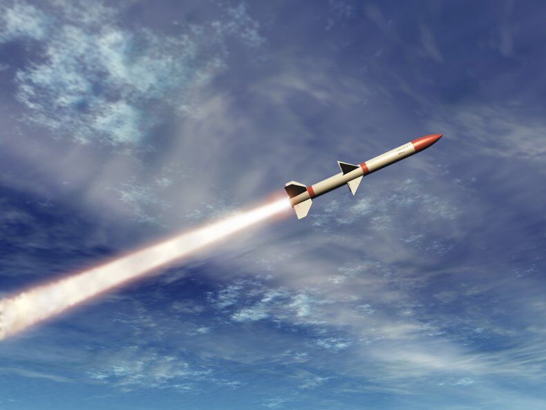 شکست آزمایش موشکی آمریکا؛ انفجار موشک در هوا