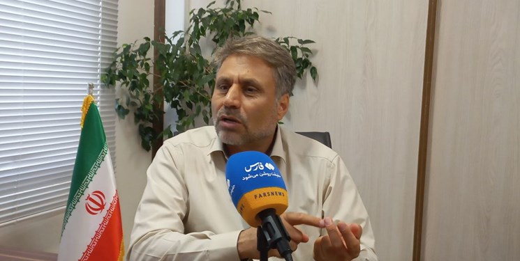 عضو هیأت علمی دانشگاه اصفهان: تلاش دشمنان، قرار دادن مردم در برابر مردم است