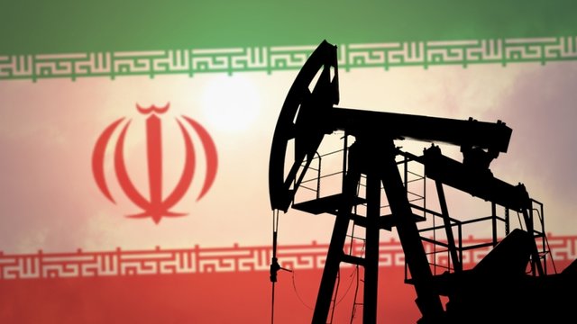 پالایشگاه‌های چینی نفت بیشتری از ایران می‌خرند