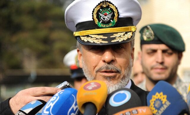امیر دریادار سیاری: خبرهای جدیدی درباره پهپادهای ارتش در راه است