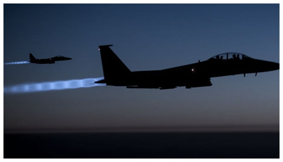 حمله هواپیماهای آمریکا به مناطقی در دیرالزور سوریه