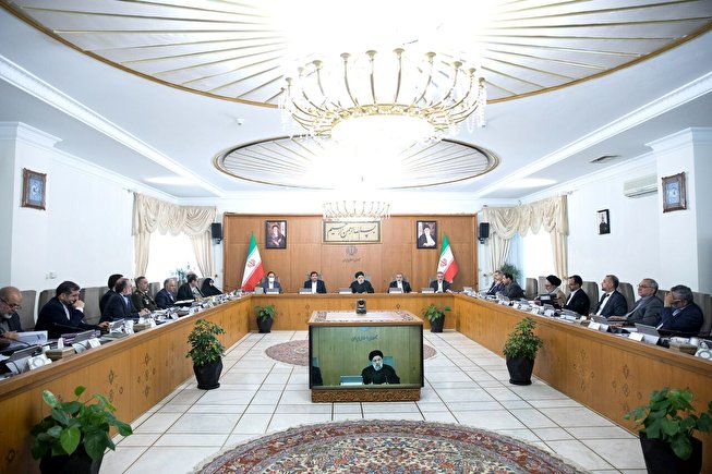ماموریت ویژه رئیسی به وزرای نیرو و خارجه برای پیگیری حق‌آبه ایران از هیرمند