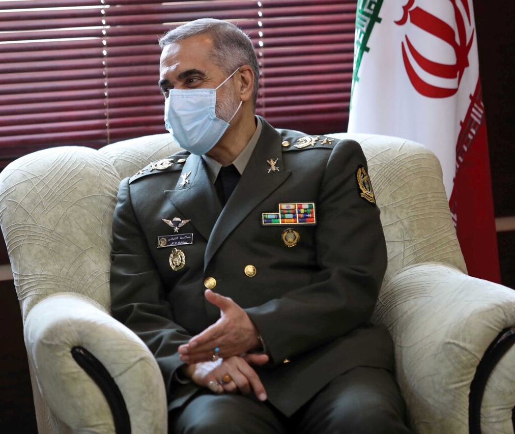 رایزنی درباره امنیت منطقه، محور دیدارهای وزیر دفاع ایران در مسکو