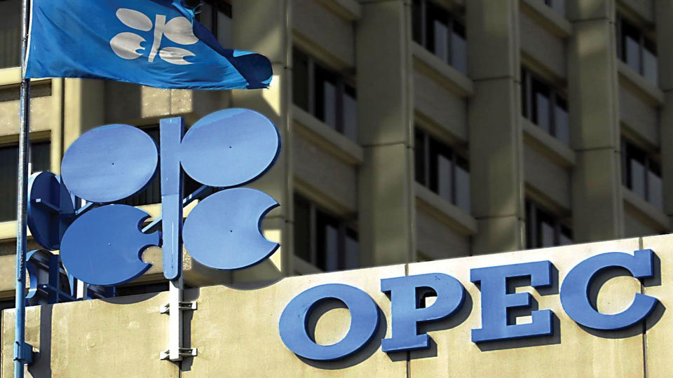 اختلاف اعضای اوپک بر سر سهمیه تولید نفت