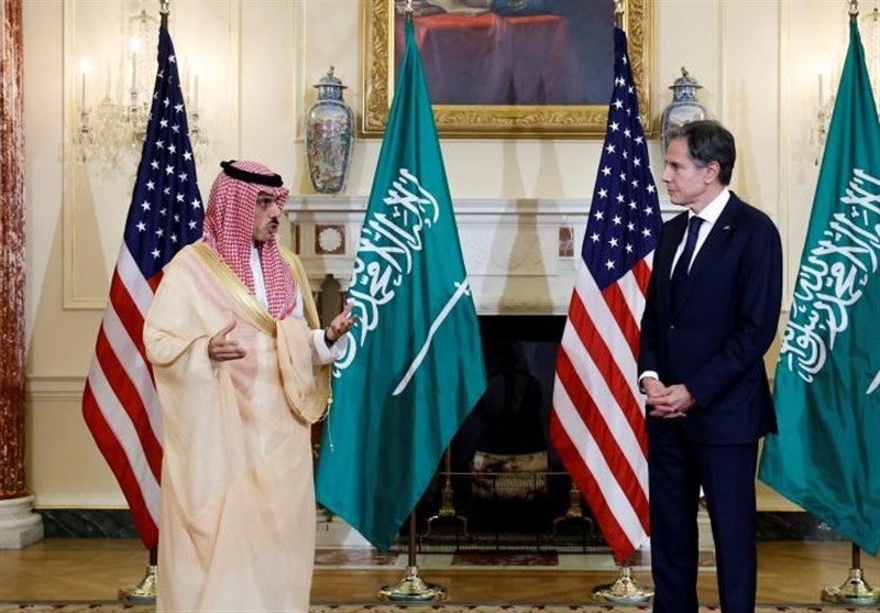 وزیر امور خارجه آمریکا وارد عربستان شد