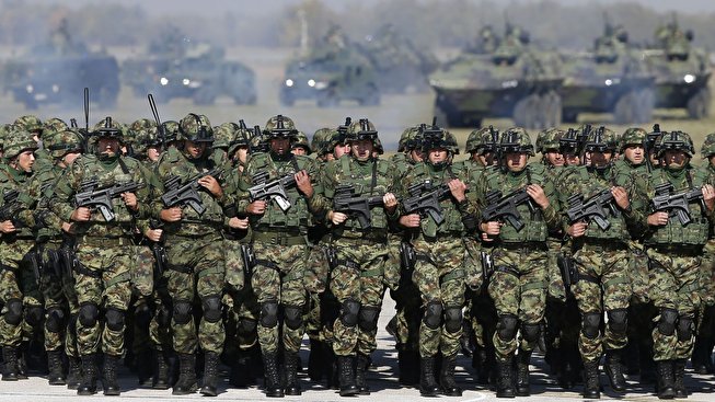 ارتش صربستان به حالت آماده باش درآمد