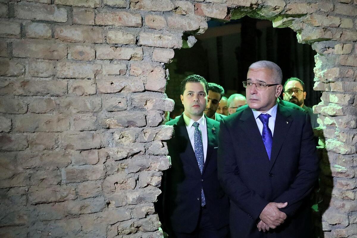 بازدید رئیس مجلس الجزایر از باغ موزه دفاع مقدس