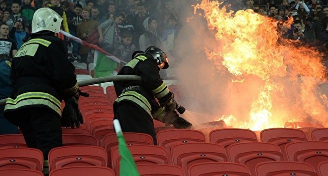 به آتش کشیدن ورزشگاهی در ایتالیا توسط هواداران