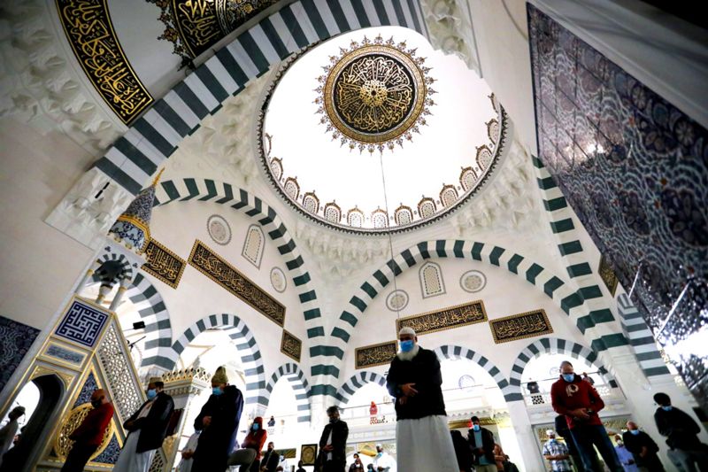 مسلمانان برای بار دوم در میان درگیری با پاندمی کرونا به استقبال ماه رمضان می روند