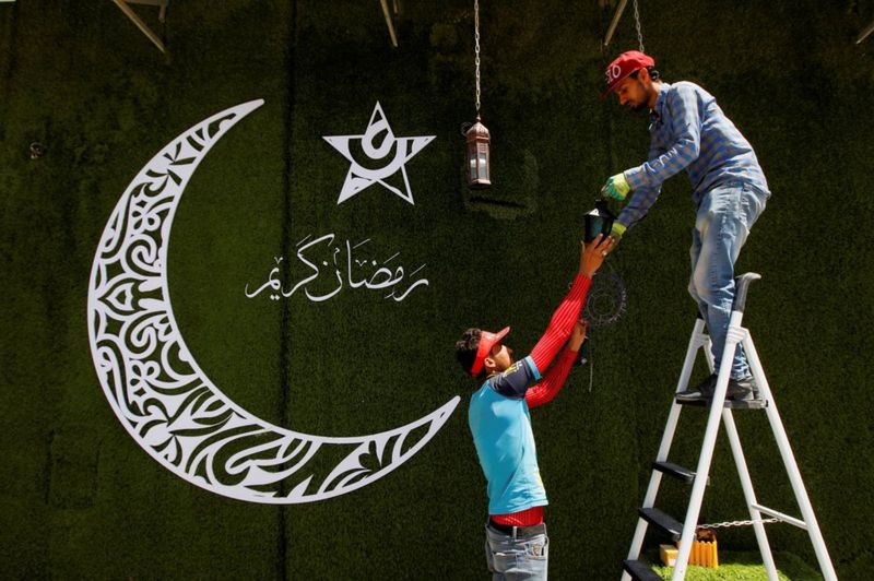 مسلمانان برای بار دوم در میان درگیری با پاندمی کرونا به استقبال ماه رمضان می روند