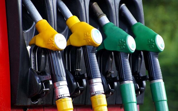 نوسانات در صادرات بنزین|توقف صادرات بنزین صحت دارد؟