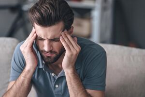 علت سردردهای مزمن چیست؟