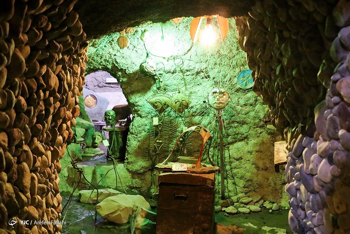 تصاویر | غار وزیری، موزه‌ای در دل کوه