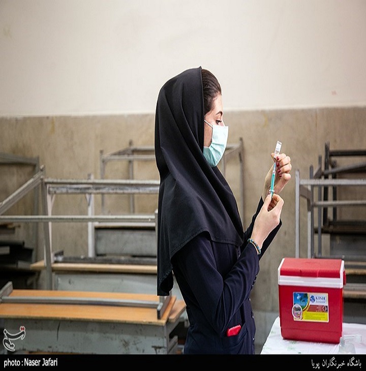 تصاویر | واکسیناسیون دانش‌آموزان تهرانی