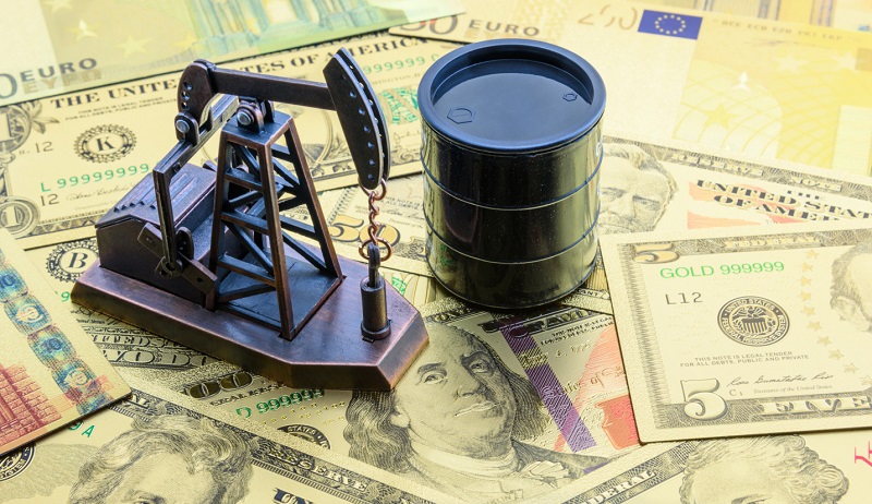 نگرانی از بابت کسری بودجه و تاثیر بر شدت تورم |کاهش درآمد نفتی سیگنال مهم برای دولت