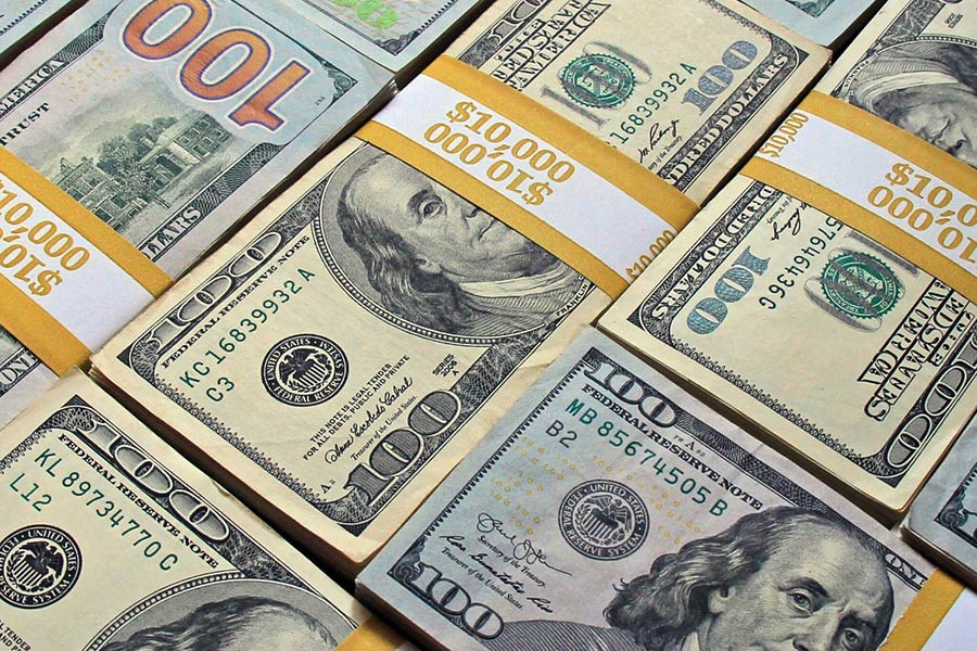 قیمت دلار امروز 22 آبان 1400 دلار گران می شود؟