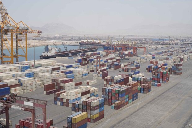 تجارت ۲۸.۳ میلیاردی ایران با ۱۵ کشور همسایه