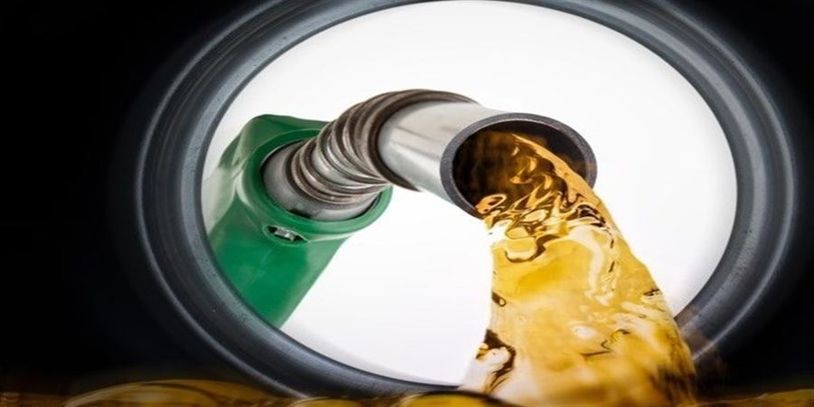 واکنش بهارستان نشینان به گرانی بنزین