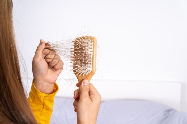 با این روش‌های طبیعی ریزش مو را درمان کنید
