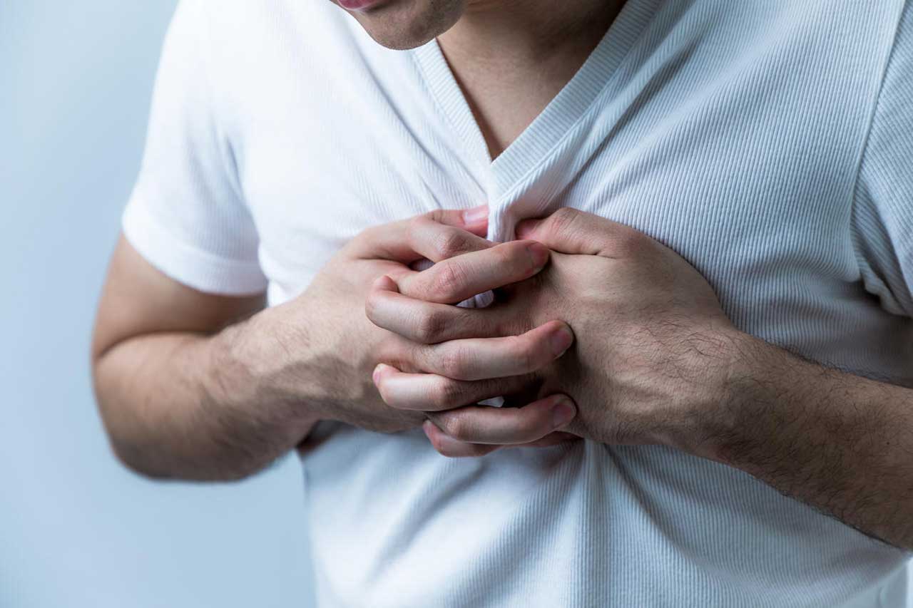 علت درد قفسه سینه بعد از بهبودی کرونا چیست؟