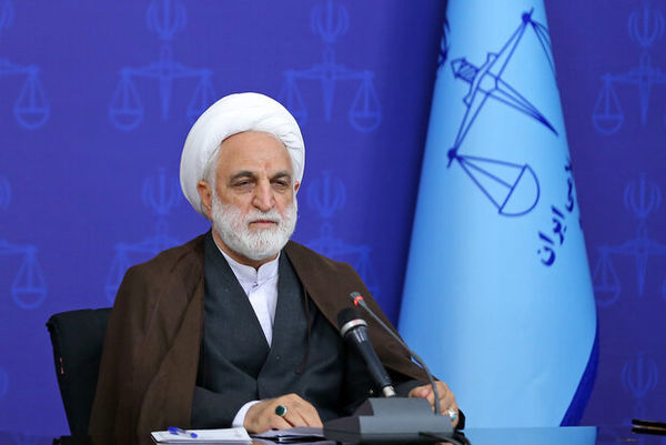 استقلال و عزت ایران در هیچ کشوری وجود ندارد