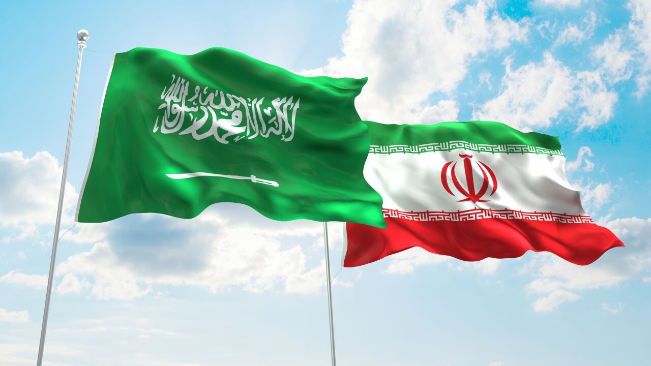 گاردین: توافق ایران و عربستان نشانگر عزم ریاض برای سیاست خارجی مستقل از غرب است