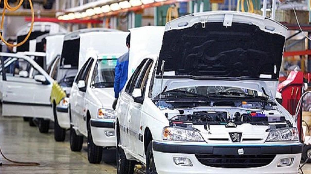 ایران به جایگاه سیزدهمین تولیدکننده بزرگ خودرو در جهان رسید.