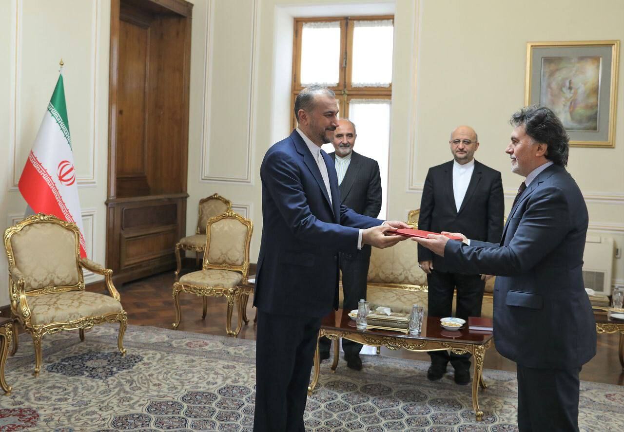 سفیر جدید ترکیه استوارنامه خود را تقدیم امیرعبداللهیان کرد