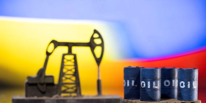 بررسی قیمت نفت در معاملات امروز
