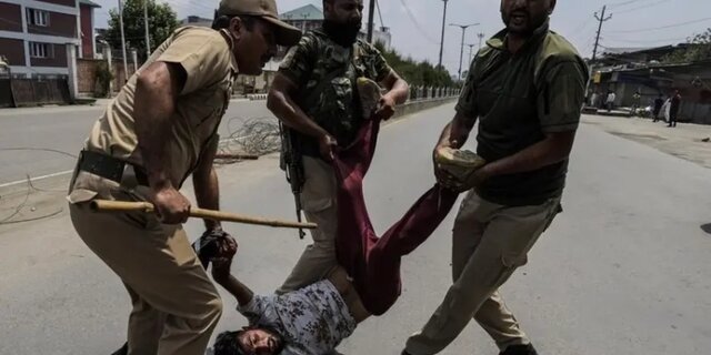 سرکوب عزاداری شیعیان در کشمیر توسط پلیس هند