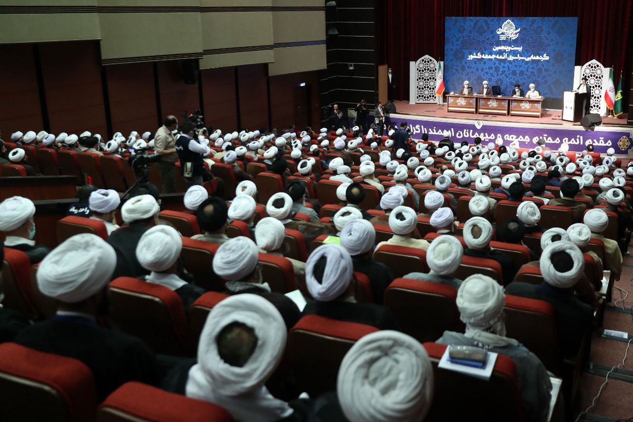 رئیس جمهور: در زمینه حجاب اجرای قانون ملاک است و نباید بر اساس سلایق شخصی عمل کرد