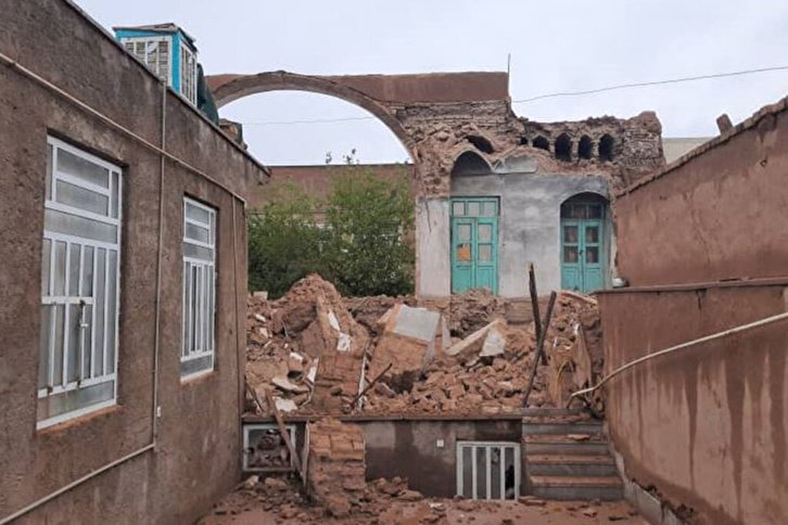 ضرغامی: سیل به بناهای تاریخی یزد خسارت به بار آورده است
