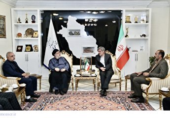 تصاویر | دیدار رئیس کل، دادستان و معاونین دادگستری استان فارس با دکتر ایمانیه به مناسبت هفته دولت