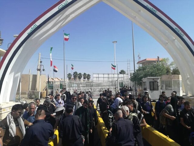 استاندار کرمانشاه: عبور زائرین اربعین از مرز خسروی به جریان افتاد