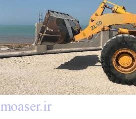 تخریب ساخت و سازهای غیرمجاز اراضی در جزیره قشم
