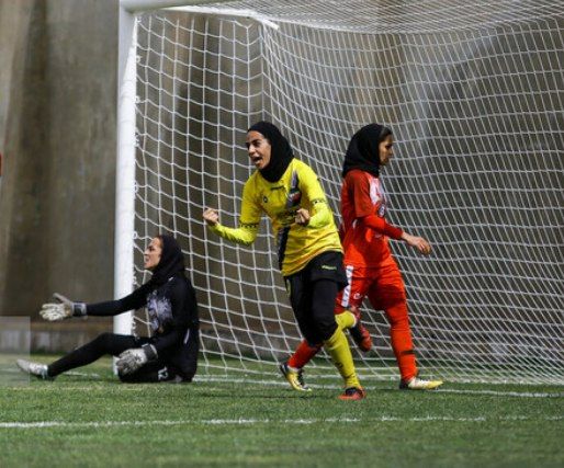 قرعه‌کشی لیگ برتر فوتبال زنان برگزار شد