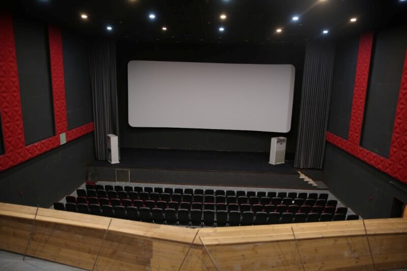 برنامه‌ریزی برای احداث سینما در شهرهای بالای ۵۰ هزار نفر