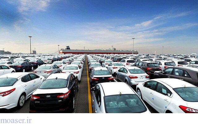 نماینده مجلس: خودروسازان در واردات خودرو میدان‌دار شده‌اند