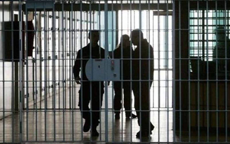البرز/۸۰۵ مددجوی زندان رجایی شهر آزاد شدند