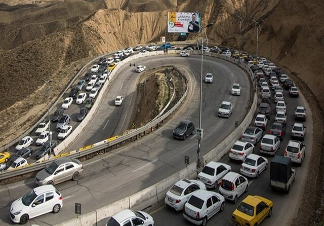 ترافیک۱۴ کیلومتری در محور تهران-البرز